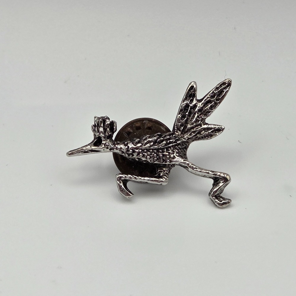 Silver Tone Road Runner Pin 1.25"‎